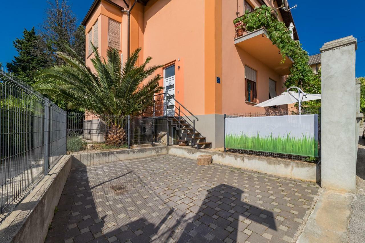 Apartment Villa Lora Pula Eksteriør billede