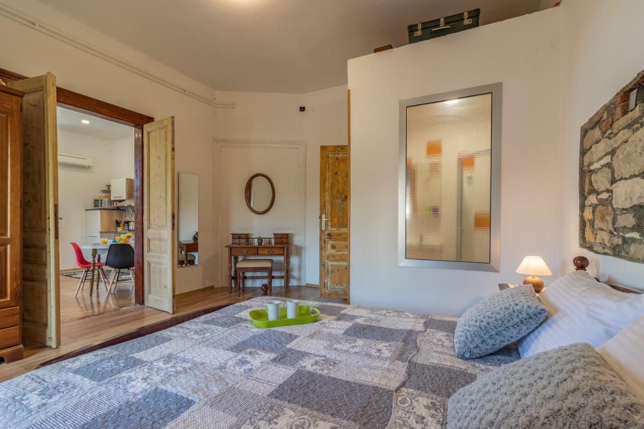 Apartment Villa Lora Pula Eksteriør billede